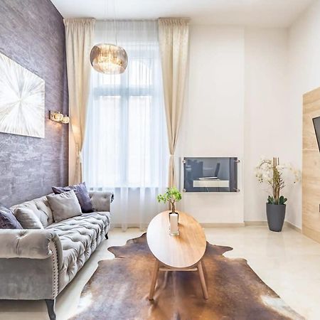 부다페스트 Splendid Perfectly Located Flat With Sauna 아파트 외부 사진