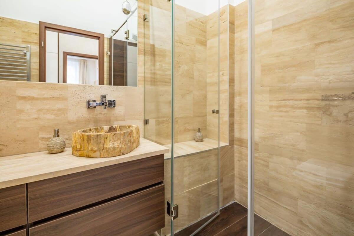 부다페스트 Splendid Perfectly Located Flat With Sauna 아파트 외부 사진