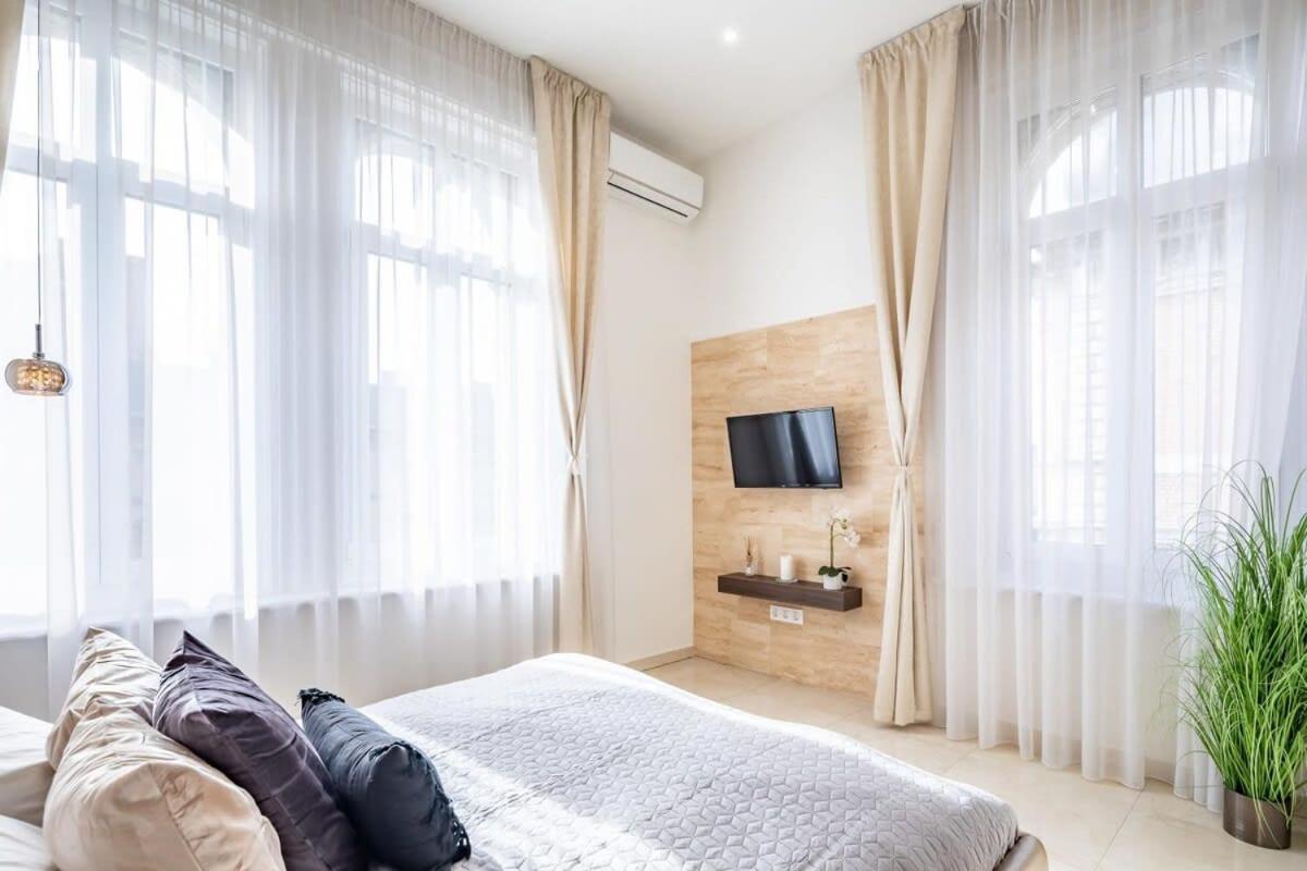 부다페스트 Splendid Perfectly Located Flat With Sauna 아파트 외부 사진